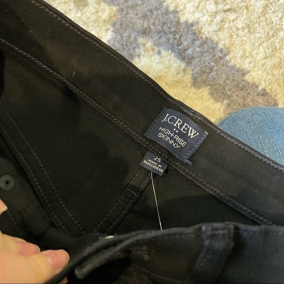 NWT J. Crew black skinny jean in signature stretch - Picture 8 of 13